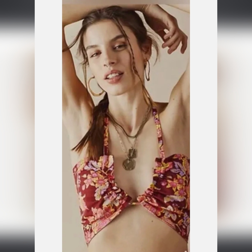 Free People Summer of Love Convertible Bandeau Wine Floral Small NWT - Picture 1 of 11